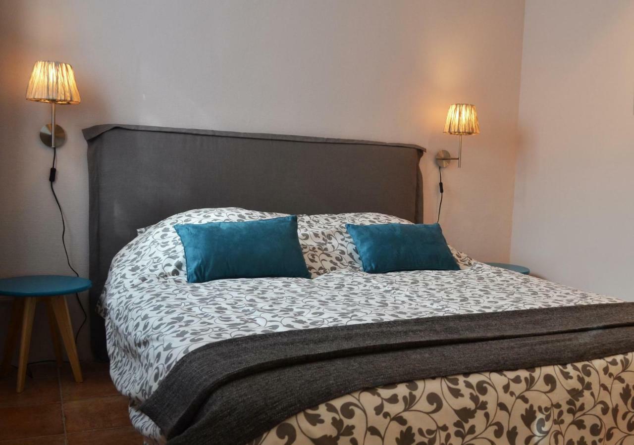L'Oustalet Bed & Breakfast Uzès Dış mekan fotoğraf