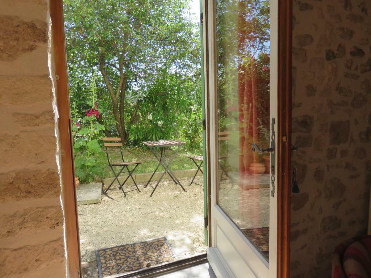 L'Oustalet Bed & Breakfast Uzès Dış mekan fotoğraf